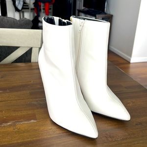 Express White Heeled Booties, never worn, SO CUTE